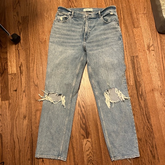 Abercrombie & Fitch Denim - Abercrombie Ultra High Rise 90s Straight Jean